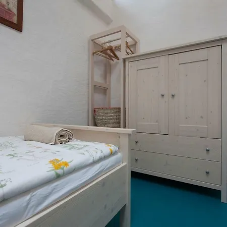 Krk Landhuis Kornić