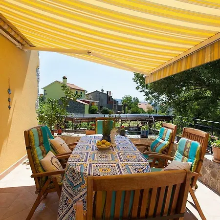 Krk Landhuis Kornić